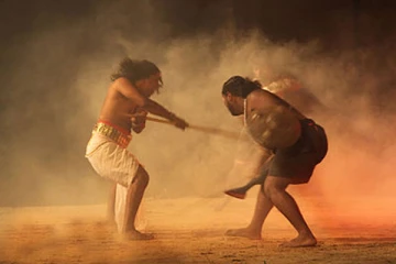 அங்கம்பொர தற்காப்புக் கலைகளுக்கு விதிக்கப்பட்டுள்ள தடை நீக்கப்படும்! - அமைச்சர் நாமல்