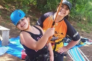 அருவியில் குளிக்க சென்ற குடும்பம்... தாயார், மகள் உட்பட மூவர் சடலமாக மீட்கப்பட்ட கொடூரம்