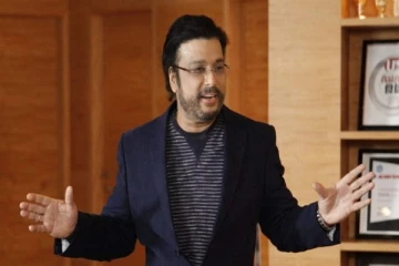 நவரச நாயகன் கார்த்திக் பற்றி பலருக்கும் தெரியாத விஷயங்கள்.. Facts About Karthik