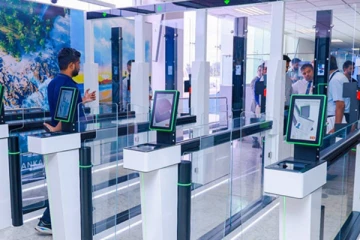 கட்டுநாயக்க விமான நிலையத்தில் மக்களுக்காக உருவான புதிய வசதி