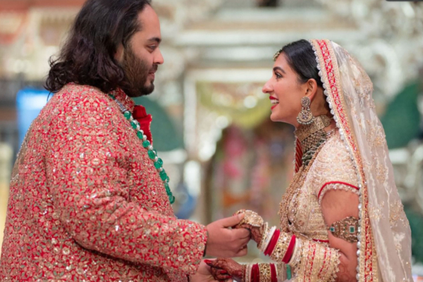 பல ஆயிரம் கோடி.., இந்தியாவிலேயே அதிக செலவில் நடந்த திருமணம் எது? | Which Is The Most Expensive Wedding In India