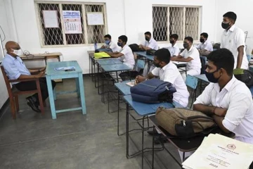 கல்வி அமைச்சின் அறிவிப்பால் ஆசியர்கள் விசனம்