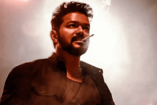 காருக்குள் அப்படியொரு குத்தாட்டம் போட்ட அதிதி ஷங்கர்.. அதுவும் விஜய்யின் சர்ச்சையில் சிக்கிய பாடலுக்கு | Aditi Shankar Dance For Vijay Naa Ready Song