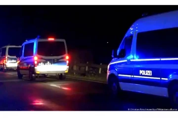 குழந்தைக்கு ஆபத்து என பொலிசாருக்கு கிடைத்த தகவல்: ஜேர்மனியில் பரபரப்பை ஏற்படுத்திய தொடர் சம்பவங்கள்