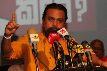 புலம்பெயர் அமைப்புக்கள் மீதான தடையை நீக்கியது ஏன்;  கொந்தளிக்கும் விமல்!