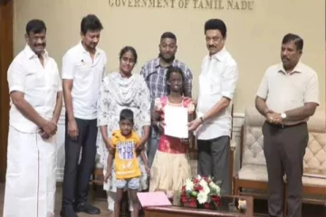 சிறுமி டான்யாவுக்கு வீடு வழங்கிய முதலமைச்சர் மு.க.ஸ்டாலின்