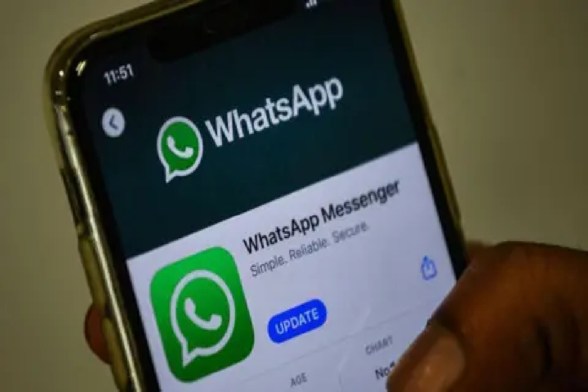 அடையாள அட்டைகளைப் புதுப்பிப்பது என்ற போர்வையில் நுட்பமான வாட்ஸ் அப் மோசடி | Public Alert Financial Scam Coming Via Whatsapp அடையாள அட்டைகளைப் புதுப்பிப்பது என்ற போர்வையில் நுட்பமான வாட்ஸ் அப் மோசடி | Public Alert Financial Scam Coming Via Whatsapp