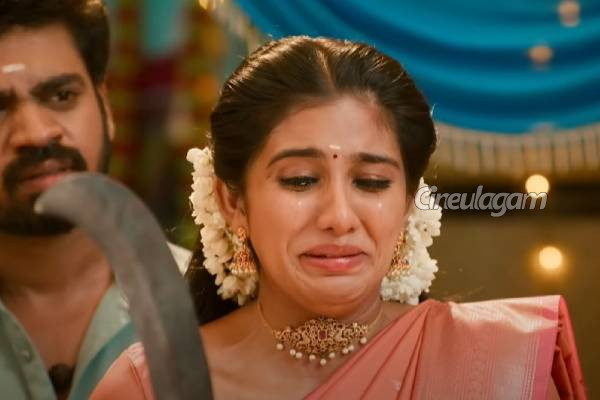 கர்ப்பமாக இருக்கும் விஷயத்தை ஒப்புக்கொண்ட ஆனந்தி, அருவாளை எடுத்த அவரது அப்பா.. சிங்கப்பெண்ணே பரபரப்பு புரொமோ | Singappenne Promo 30 July 2025 Tamil Serial Sun Tv