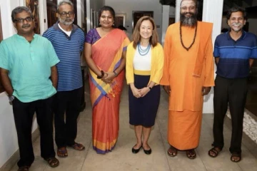 யாழில் முகாமிட்டுள்ள அமெரிக்க தூதுவர் !