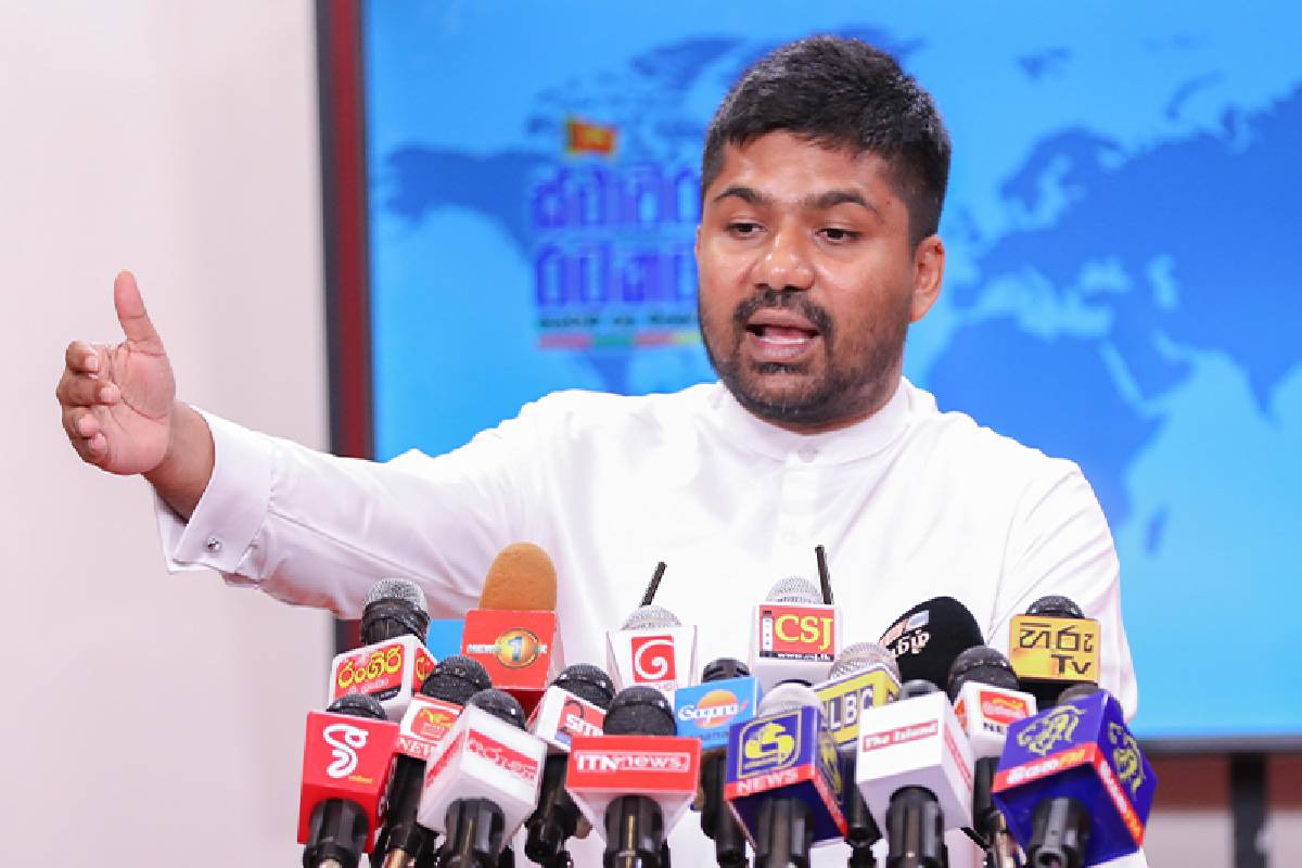 சிறையில் நாமல் : நிமல் பெரேரா சிறையில் நாமல் : நிமல் பெரேரா