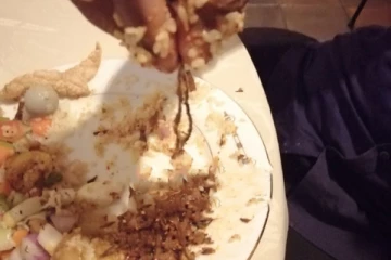 පාර්ලිමේන්තු මාධ්‍ය බත්පතේ තිබී හමු වූ දේවල්.