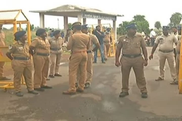 மாணவியின் இறுதி சடங்கு திடீர் மாற்றம் - உடலை புதைக்க ஏற்பாடுகள் தீவிரம்..!