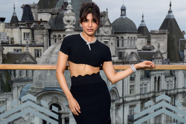 சமந்தா அணிந்திருந்த இந்த ஆடையின் விலை எவ்ளோ தெரியுமா? இதோ முழு விவரம் | Samantha Actress Dress Costume Rate