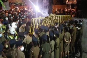 ஜனாதிபதி வீட்டின் முன் கலவரத்தில் ஈடுபட்ட பெண் ஒருவர் உட்பட 45 பேர் அதிரடி கைது!