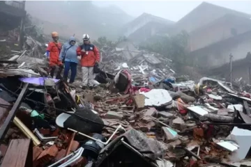 பிரேசில் நாட்டை புரட்டிப்போட்ட புயல் ; 10 பேர் உயிரிழப்பு