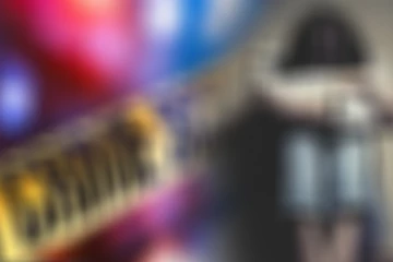 மாணவிக்கு பிரசவம் பார்த்த வார்டன் -கல்லூரி விடுதியில் அதிர்ச்சி சம்பவம்