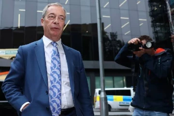 அரசியல் தலைவர் ஃபராஜ் மீது கொலை மிரட்டல்... வெளிநாட்டவர் ஒருவருக்கு சிறை