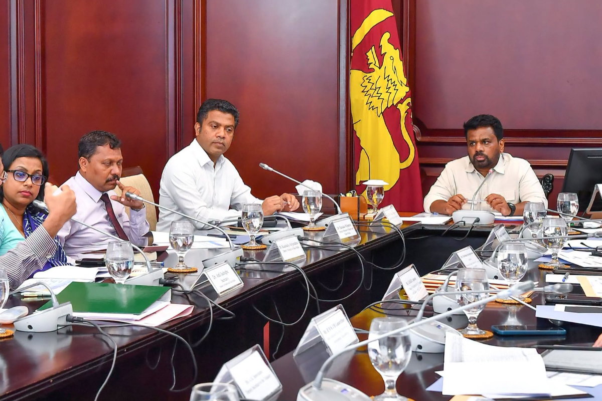 ஜனாதிபதி அதிகாரிகளுக்கு வழங்கியுள்ள முக்கிய அறிவுறுத்தல் | President S Important Instruction Health Service ஜனாதிபதி அதிகாரிகளுக்கு வழங்கியுள்ள முக்கிய அறிவுறுத்தல் | President S Important Instruction Health Service