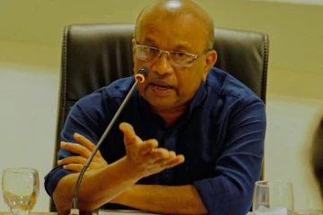 "අපි තනි පක්ෂ පාලනයකට යනවා නෙවෙයි යැවෙයි" - වරාය සමූපකාරය උදාහරණයට ගනිමින් මාලිමා මන්ත්‍රී කියූ දේ
