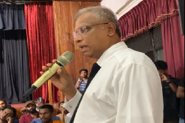 கோட்டா கோ கம போராட்டக்காரர்களிடம் தமது நிலைப்பாட்டை அறிவித்த கூட்டமைப்பு!  (காணொளி) - ஐபிசி தமிழ்