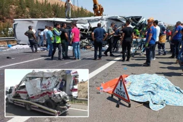 மக்கள் கூட்டத்தின் மீது மோதிய லொறி...32 பலி: துருக்கியில் பயங்கரம்