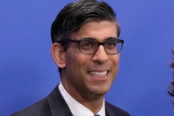 புலம்பெயர்தலைக் கட்டுப்படுத்தும் புதிய ஒப்பந்தம்: அறிவித்தார் பிரித்தானிய பிரதமர் ரிஷி சுனக்