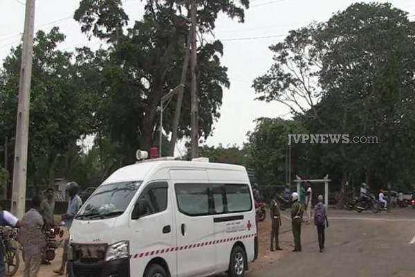 கிளிநொச்சியில் பயங்கர விபத்து சம்பவம்: ஒருவருக்கு நேர்ந்த விபரீதம்! | Kilinochchi Ambulance Motor Cycle Accident Injured
