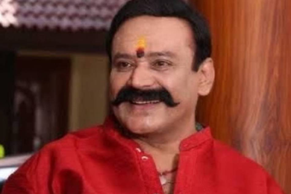 விபத்தில் மரணமடைந்த மலையாள நடிகர்.. திரையுலகினர் அதிர்ச்சி | Malayalam Actor Santhosh Kesavan Died In Accident