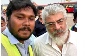 விமான நிலையில் ரசிகர்களை சந்தித்த நடிகர் அஜித்! வெளியான அவரின் லேட்டஸ்ட் போட்டோஸ்