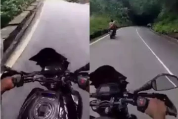 மலை உச்சியில் பறந்து வந்த பாறை.. ரோட்டில் சென்ற இளைஞருக்கு நேர்ந்த கதி...