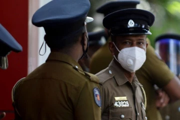 பொலிஸ் கான்ஸ்டபிளுடன் உறவு வைத்தவருக்கு நேர்ந்த நிலை!