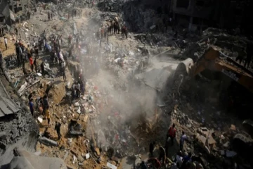 அகதிகள் முகாமில் வெறிக்கொண்டு தாக்குதல் - 33 பேர் பலி!