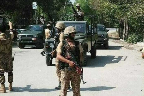 ஒரே நேரத்தில் 12 நகரங்களில் தாக்குதல் - இந்தியாவை குற்றஞ்சாட்டும் பாகிஸ்தான் | Bla Launch Coordinate Attack In Pakistan 12 Cities