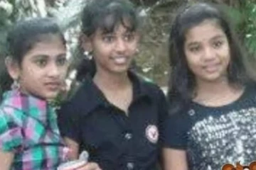 இந்த புகைப்படத்தில் இருக்கும் மூன்று சூப்பர் சிங்கர் பிரபலங்கள் யார் தெரியுமா.. இதோ பாருங்க