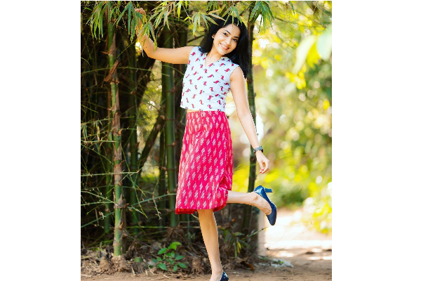 தீடீரென உடல் எடையை குறைத்து ஒல்லியாக மாறிய தொகுப்பாளினி ரம்யா.. ஷாக்கான ரசிகர்கள் | Ramya Latest Transfermation Pic Gone Viral