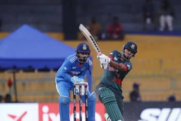 බංග්ලාදේශයෙන් ඉන්දියාවට ලැබුණු ඉලක්කය