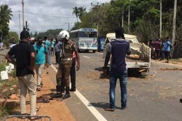 யாழில் இன்று  இடம்பெற்ற கோர விபத்து; மூவருக்கு நேர்ந்த கதி