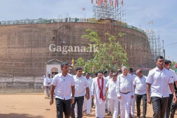 ඓතිහාසික දීඝවාපිය චෛත්‍ය ගර්භයේ ධාතු තැන්පත් කිරීම අද...