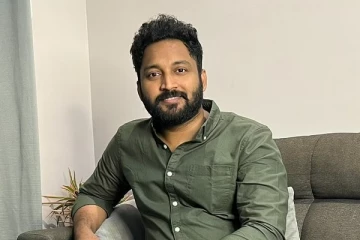 பிக்பாஸ் டைட்டில் வின்னரை திடீரென சந்தித்த விக்ரமன்: என்ன பேசியிருக்கிறார்கள் தெரியுமா?