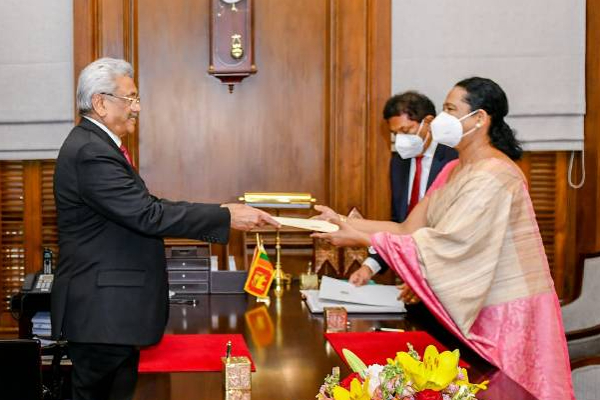 அமைச்சரவையில் ஏற்பட்டுள்ள மற்றுமொரு அதிரடி மாற்றம்! இருவருக்கு புதிய பதவி | Sri Lanka Ministers Removal Posting Gotabaya