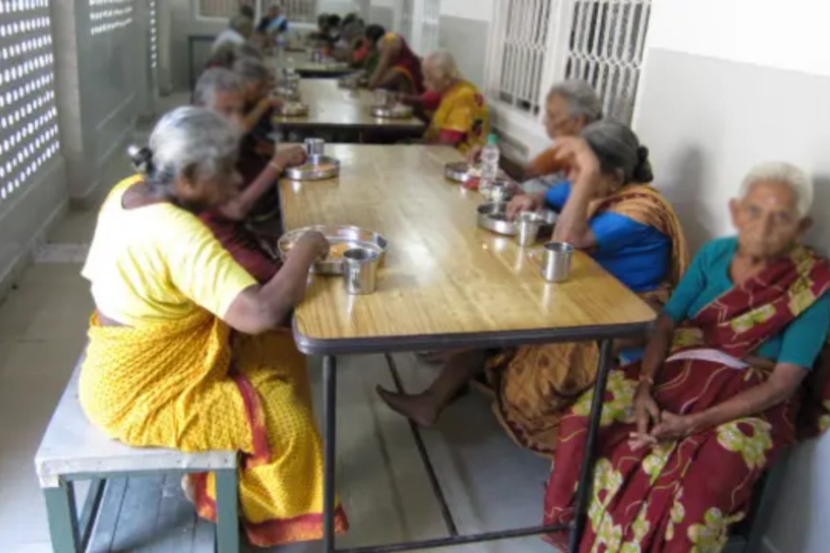 செப்டெம்பர் 30ஆம் திகதி வரை கால அவகாசம் - மீறினால் சட்ட நடவடிக்கை | Legal Action Against Unregistered Nursing Homes