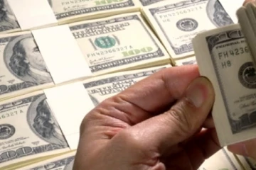 ඉහළ යන ඩොලරයේ අද වටිනාකම සටහන් වුයේ මෙහෙමයි..