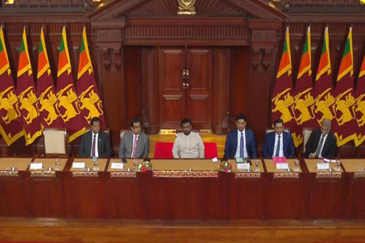 புத்தாண்டில் QR முறையில் ஏற்படவுள்ள மாற்றம்! ஜனாதிபதி அதிகாரிகளுக்கு வழங்கியுள்ள அறிவுறுத்தல் | President Will Tell How Qr Is Coming The New Year