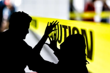 இளம் யுவதி கழுத்தறுத்து கொலை: முன்னாள் காதலன் கைது