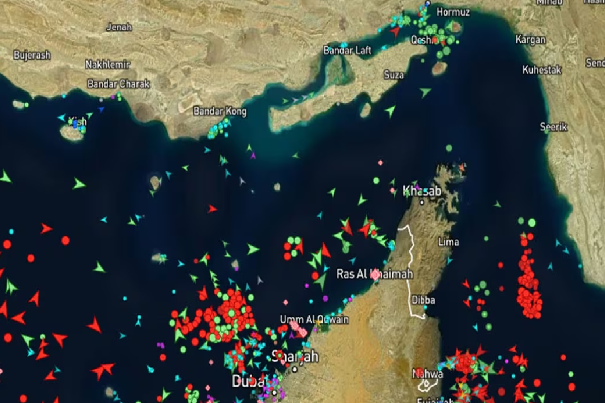 ஹோர்முஸ் நீரிணையில் செல்ல ஈரான் அனுமதி;ஆனால் இவர்களுக்கு மட்டும்! | Friendly Nations Only Iran Allows Strait Of Hormuz ஹோர்முஸ் நீரிணையில் செல்ல ஈரான் அனுமதி;ஆனால் இவர்களுக்கு மட்டும்! | Friendly Nations Only Iran Allows Strait Of Hormuz