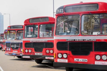 இ.போ.ச பேருந்து பணியாளர்கள் வேலைநிறுத்தம்