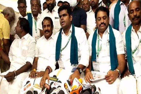 டாஸ்மாக் கடைகளை படிப்படியாக மூடிவிட்டு கள்ளுக்கடைகளை திறக்க வேண்டும் - அண்ணாமலை - தமிழ்நாடு