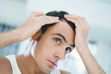 முன் நெற்றியில் முடி வளர்ச்சியை அதிகரிக்க வேண்டுமா? இதோ சில இயற்கை வழிகள்..!