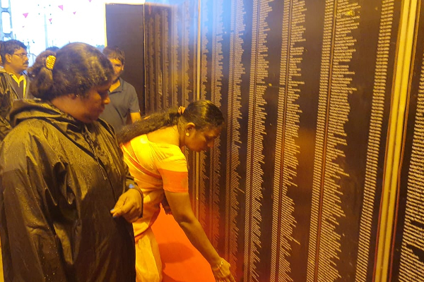 நல்லூரில் திறக்கப்பட்ட மாவீரர்களின் பெயர் பொறிக்கப்பட்ட கல்வெட்டு | Maaveerar Naal 2025 In Jaffna