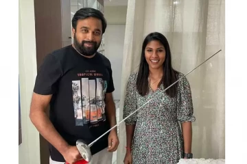 ஒலிம்பிக் வாள் சண்டையில் கலந்து கொண்ட முதல் இந்தியப் பெண்ணை நேரில் சந்தித்து சசிகுமார் பரிசளிப்பு